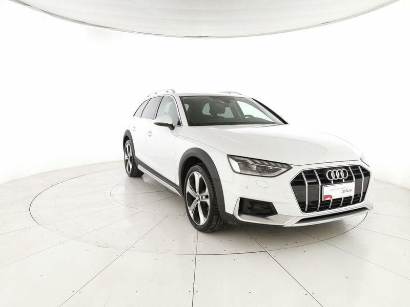 Audi A4 allroad 40 2.0 tdi mhev Identity Contrast quattro 204cv s-tronic