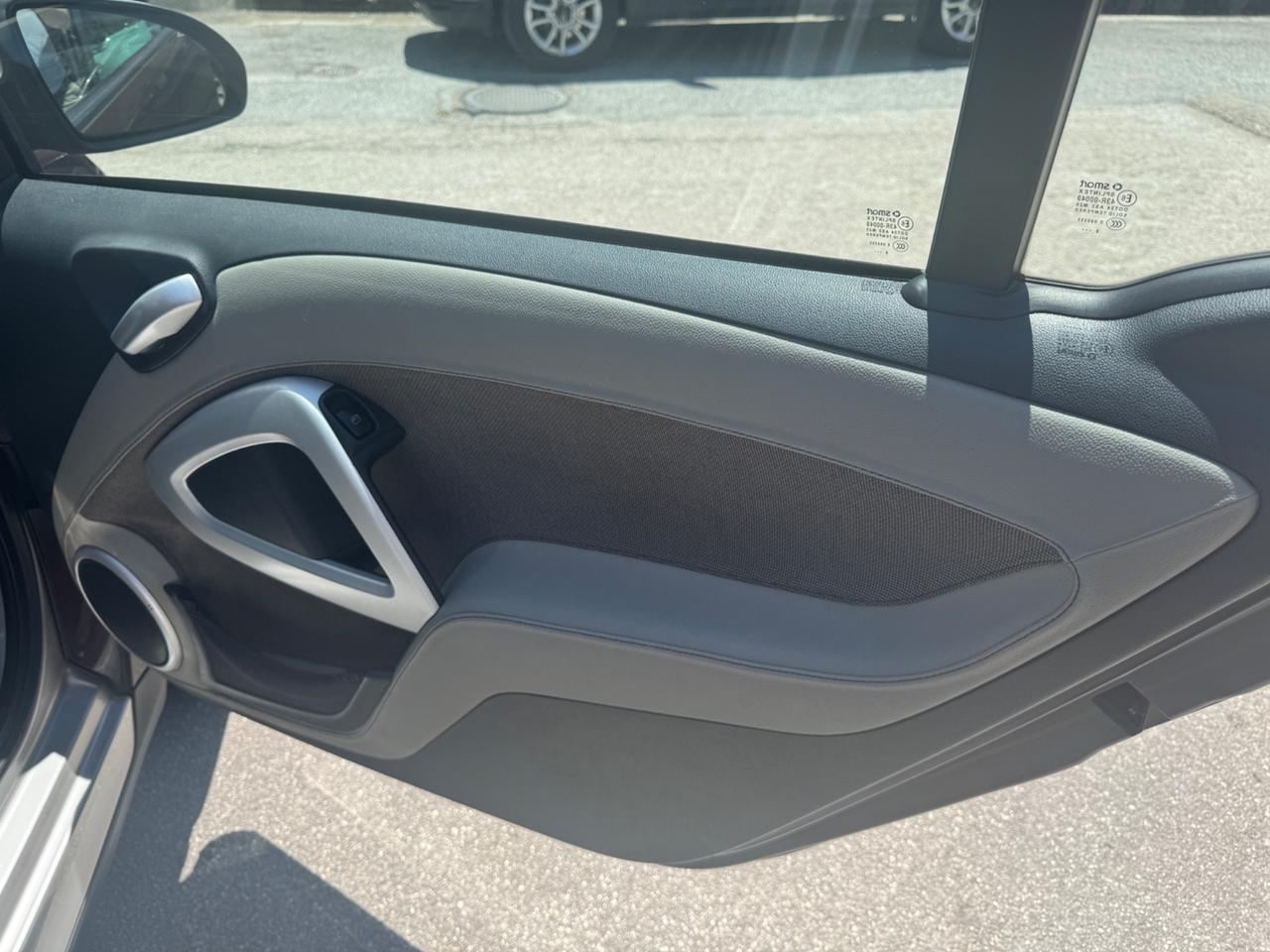 Smart ForTwo 1000 62 kW coupé higli style