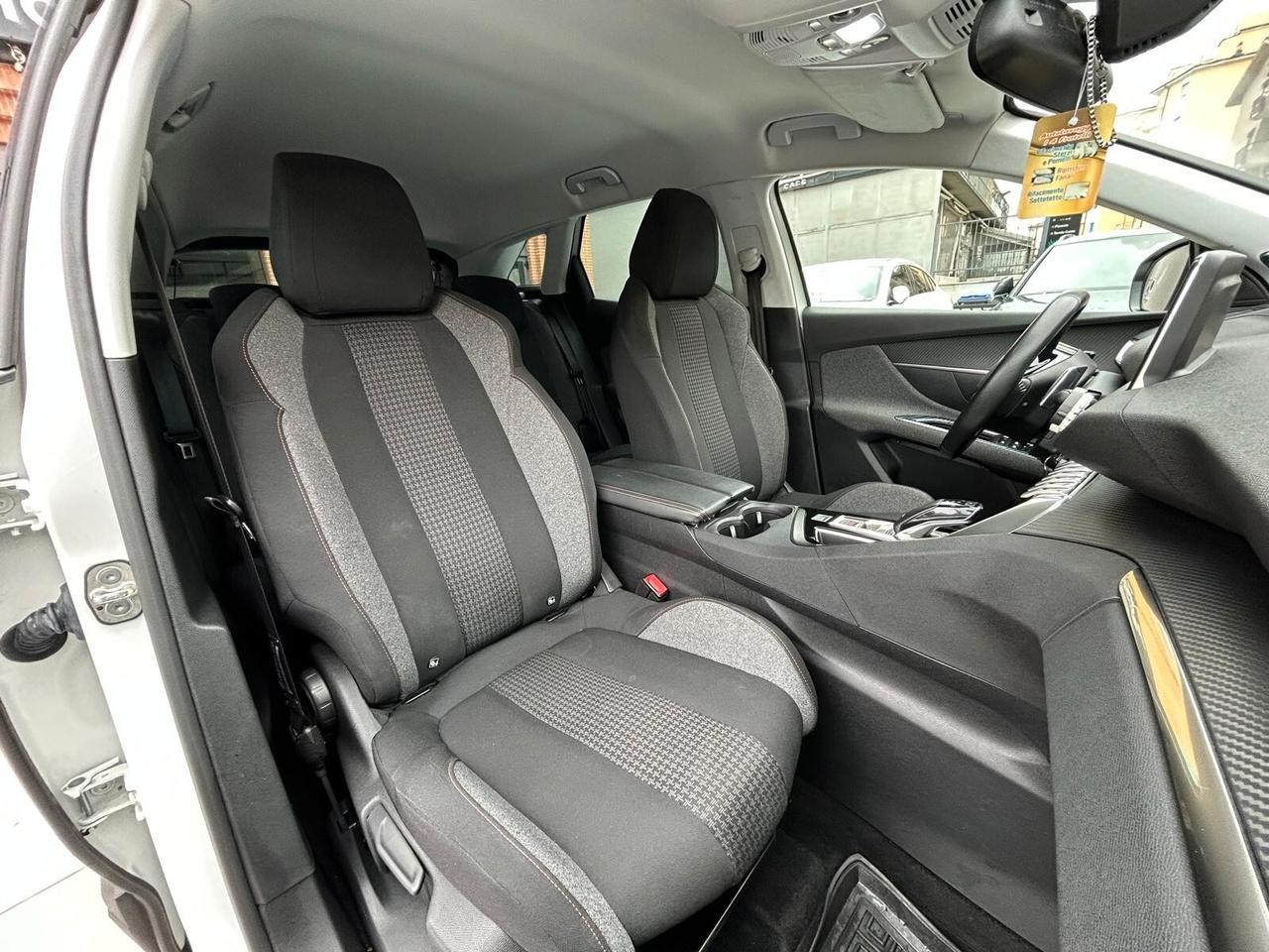 Peugeot 3008 BlueHDi 130 S&S Business