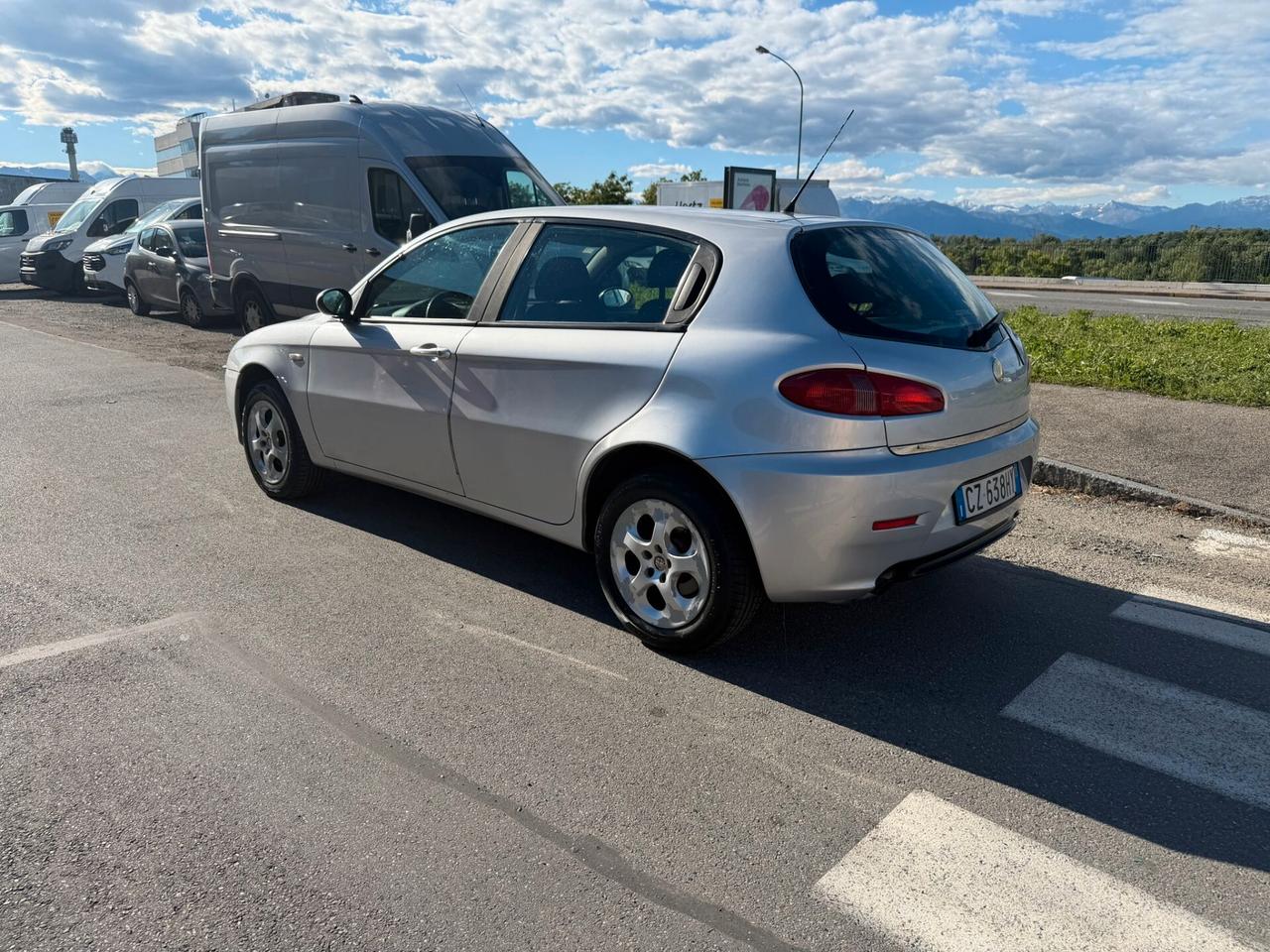 Alfa Romeo 147 1.9 JTD (120)