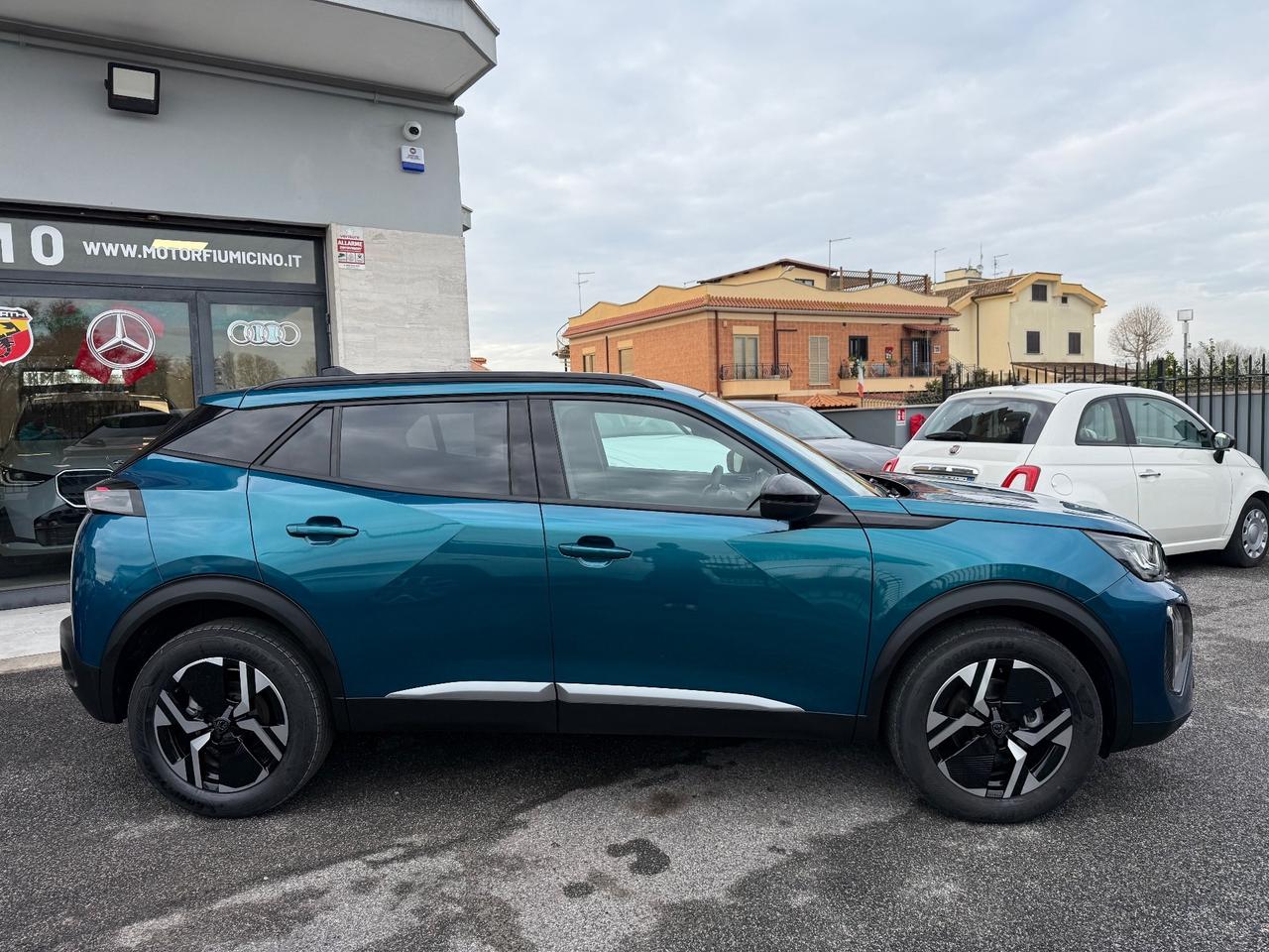 Peugeot 2008 1.2 puretech Allure Vettura Ufficiale