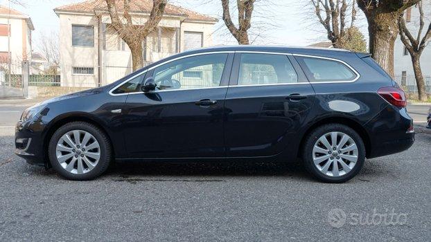 Opel Astra cosmo