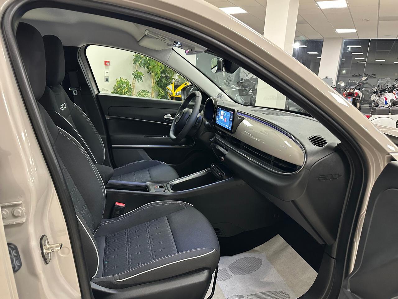 Fiat 600 Hybrid 145 CV DCT MHEV - 2025