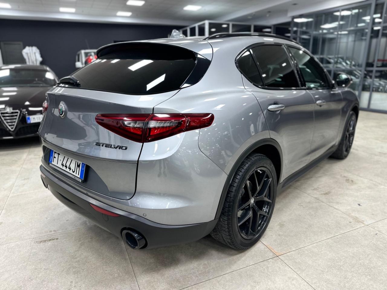 Alfa Romeo Stelvio 2.2 MJT 190 CV AT8 Q4 B-Tech 2019