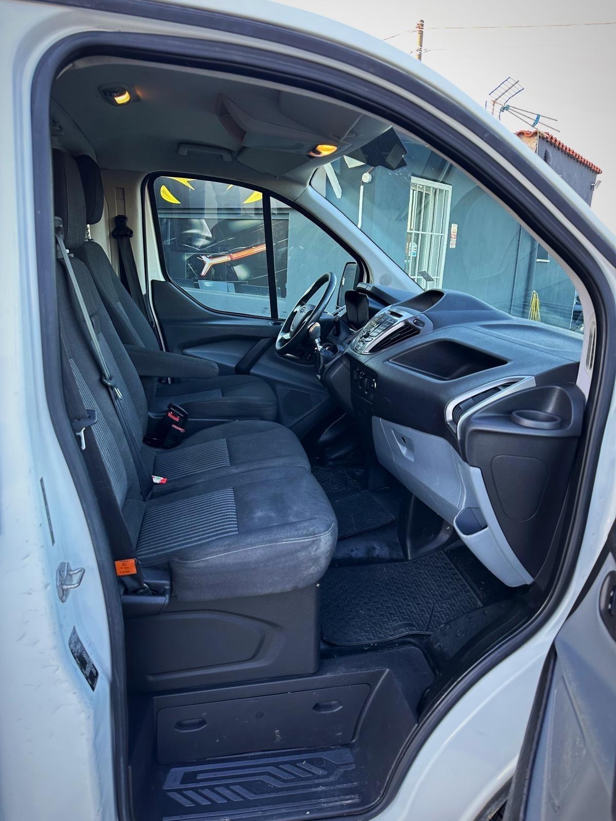 Ford Transit Custom 270 2.2 TDCi 125CV PC Furgone Trend