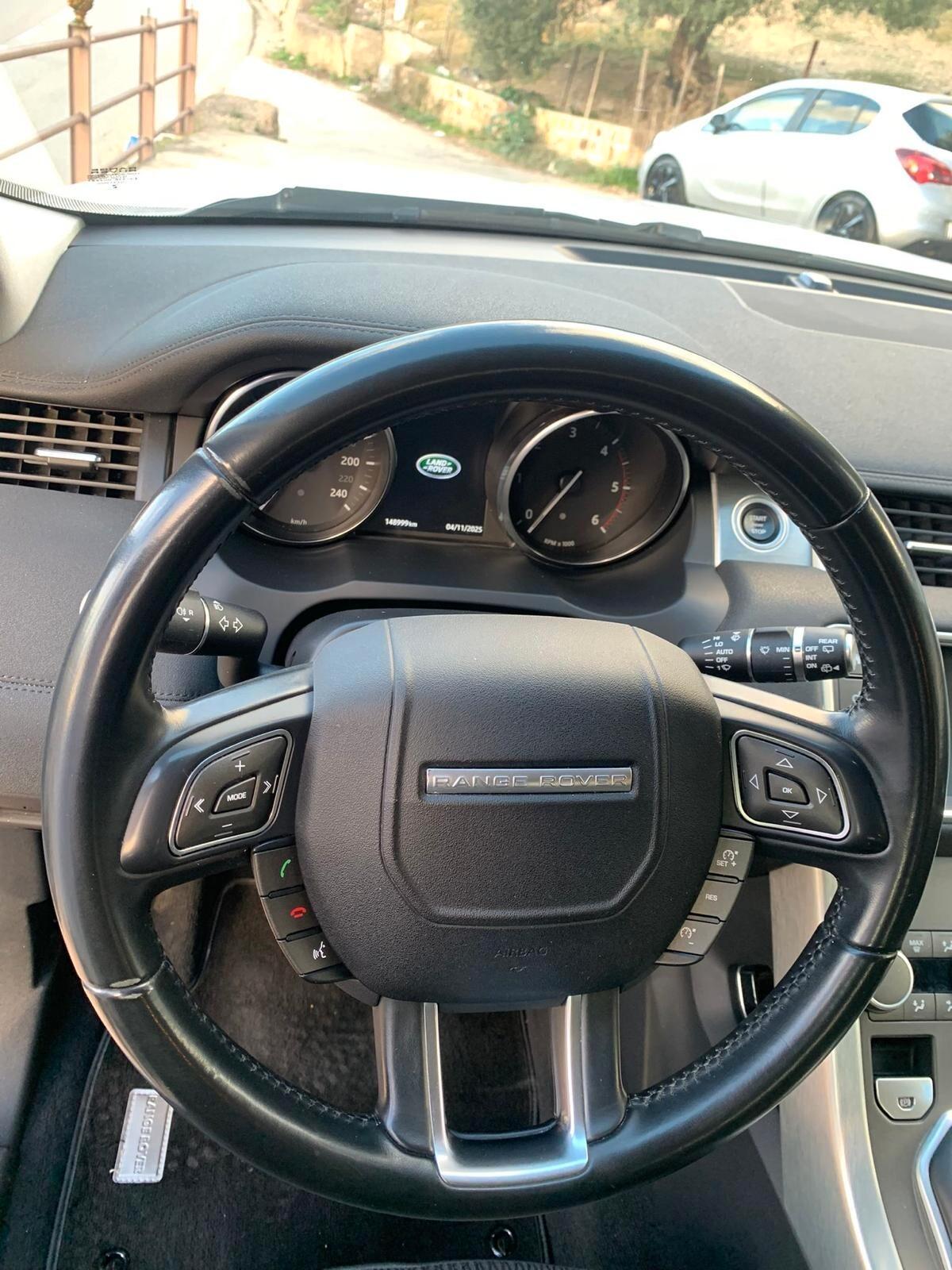 Land Rover Range Evoque 2.0 eD4 5p. Pure