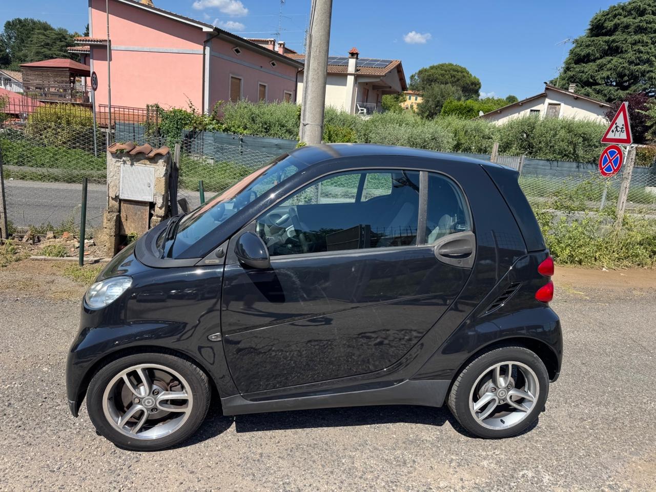 Smart ForTwo 1000 52 kW coupé pure NEOPATENTATI