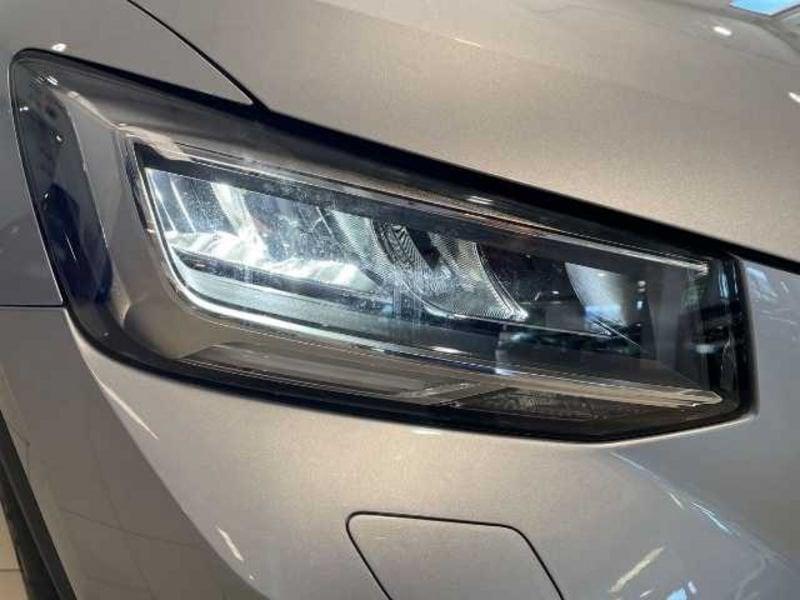 Audi Q2 I 2021 30 2.0 tdi Business