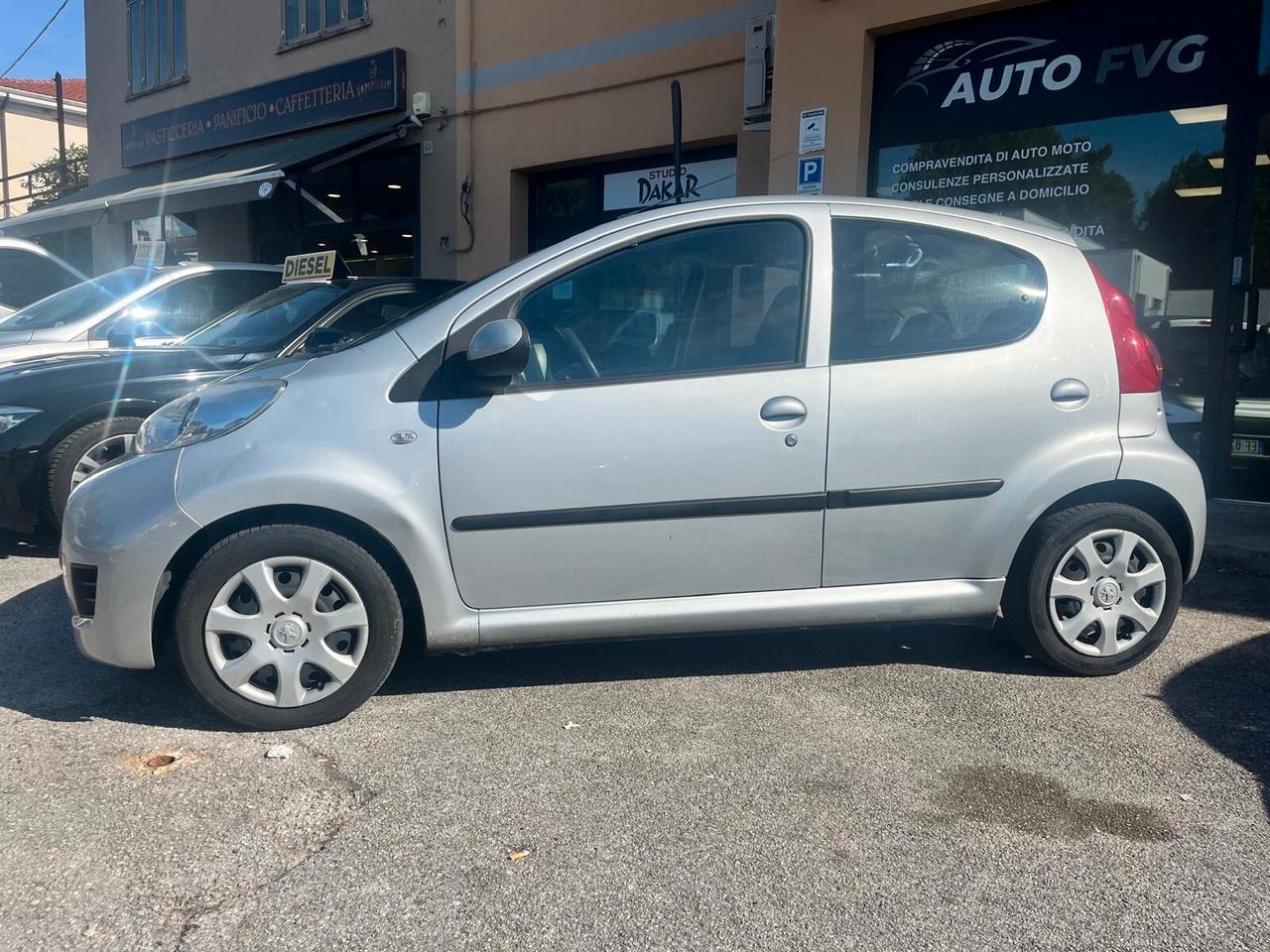 Peugeot 107 5p. NEOPATENTATI