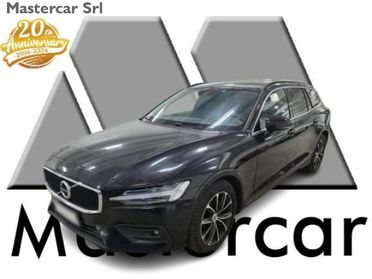VOLVO V60 V60 2.0 b4 Momentum Business auto - GG456RN