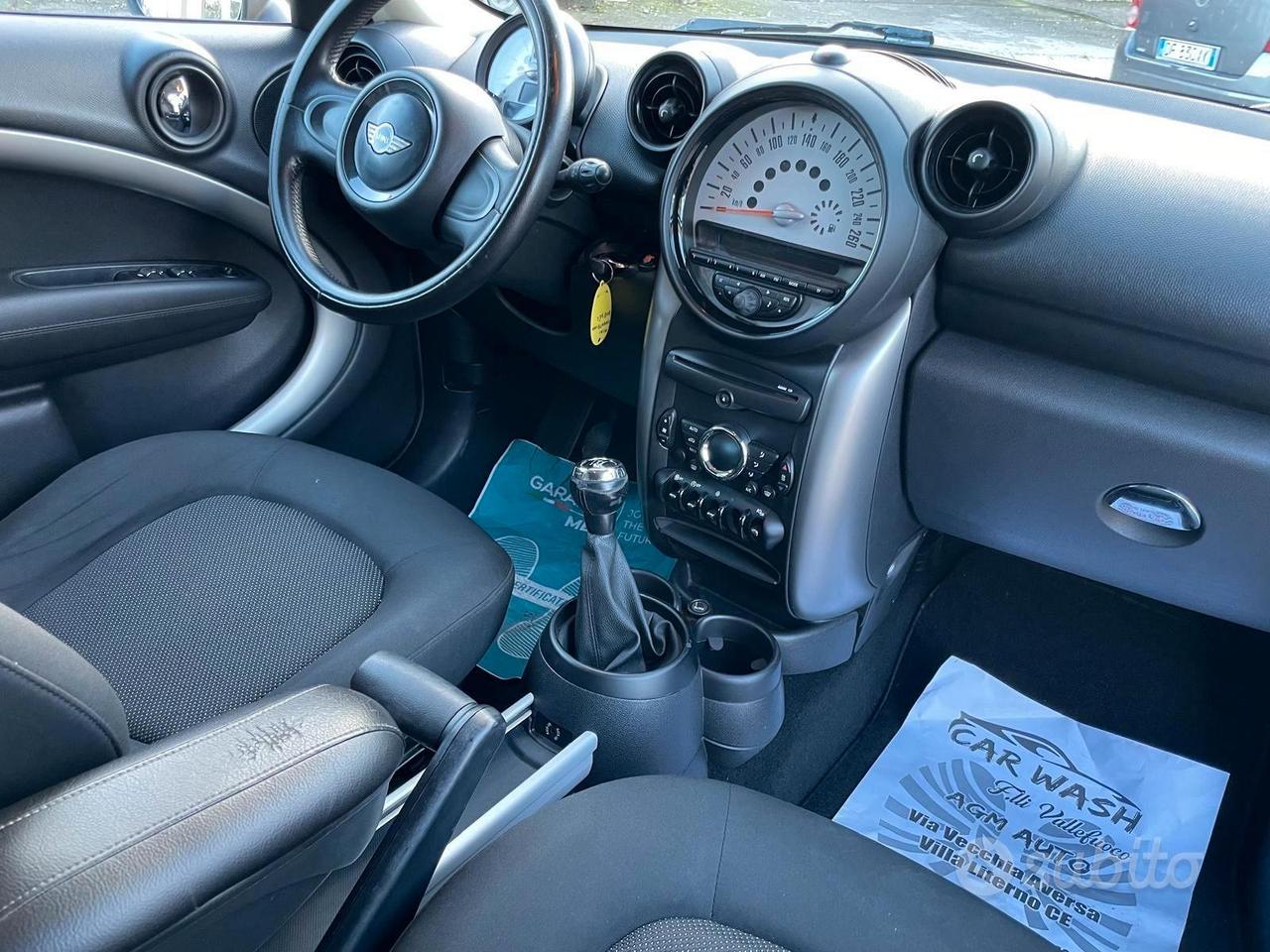 MINI COUNTRYMAN 1.6 90 CV TOTAL BLACK