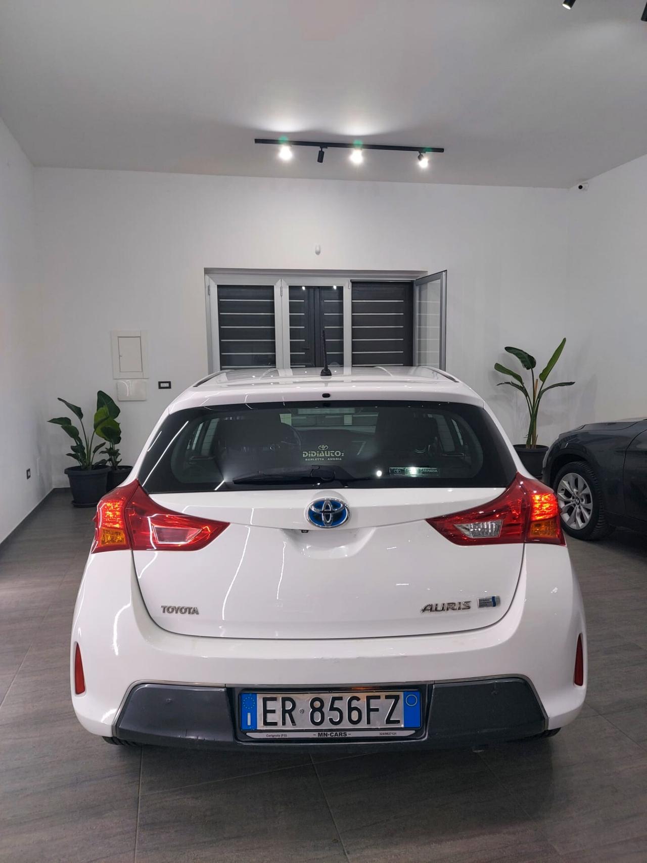 Toyota Auris 1.8 Hybrid 5 porte Lounge