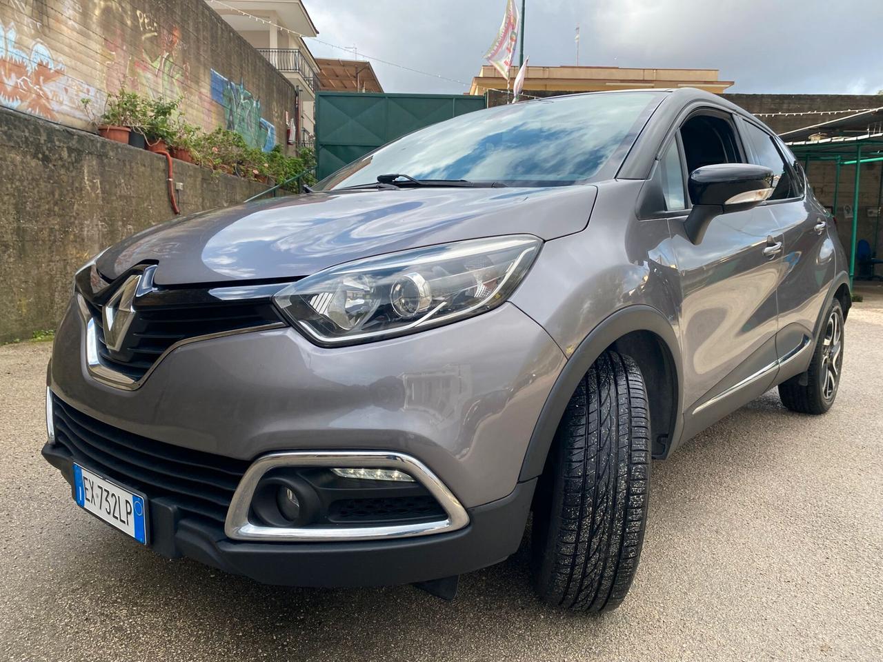 Renault Captur 1.5 dCi 90cv full opt nuova 2014