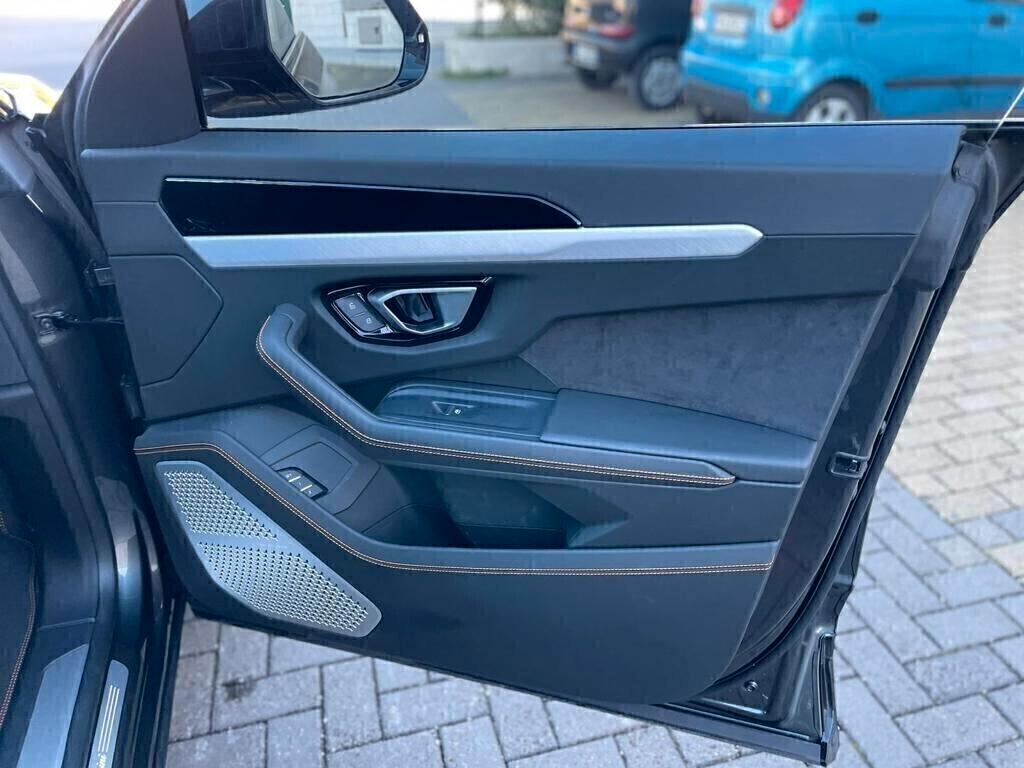 Lamborghini Urus 4.0 V8 650 CV TETTO,CARBON,FULL