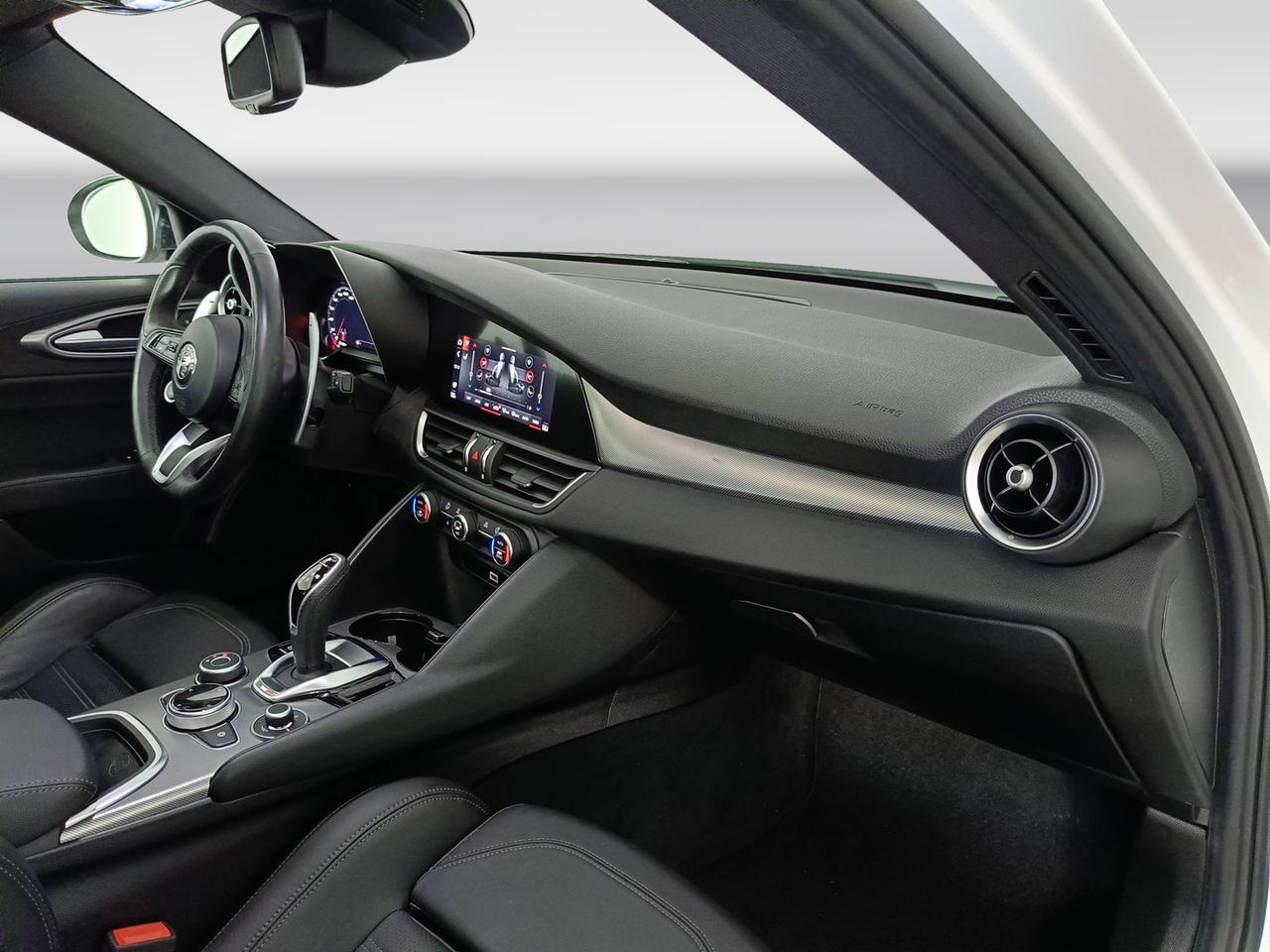 ALFA ROMEO Giulia 2023 - Giulia 2.2 t Veloce 160cv auto