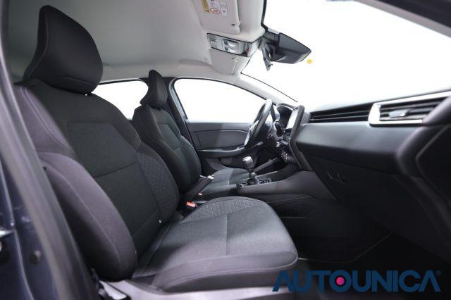 RENAULT Clio TCE 90 CV 5 PORTE BUSINESS FARI LED
