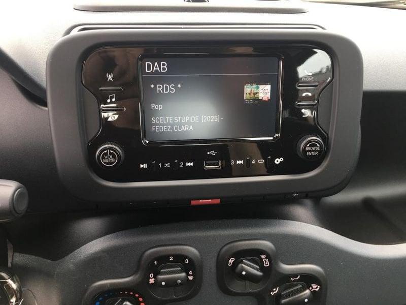 FIAT Panda My25 1.0 FireFly Hybrid 5 POSTI+RADIO DAB 5"