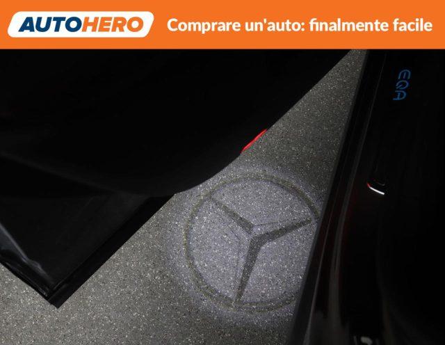 MERCEDES-BENZ EQA 250 Premium