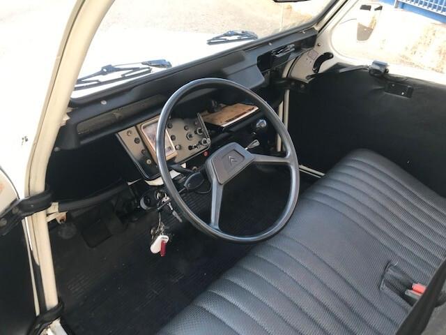 Citroen 2CV 6 Special