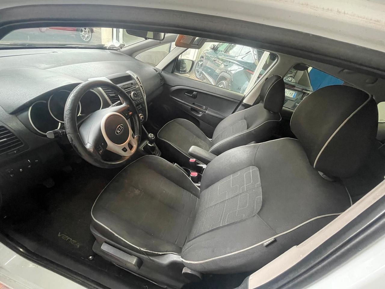 Kia Venga 1.4 GPL
