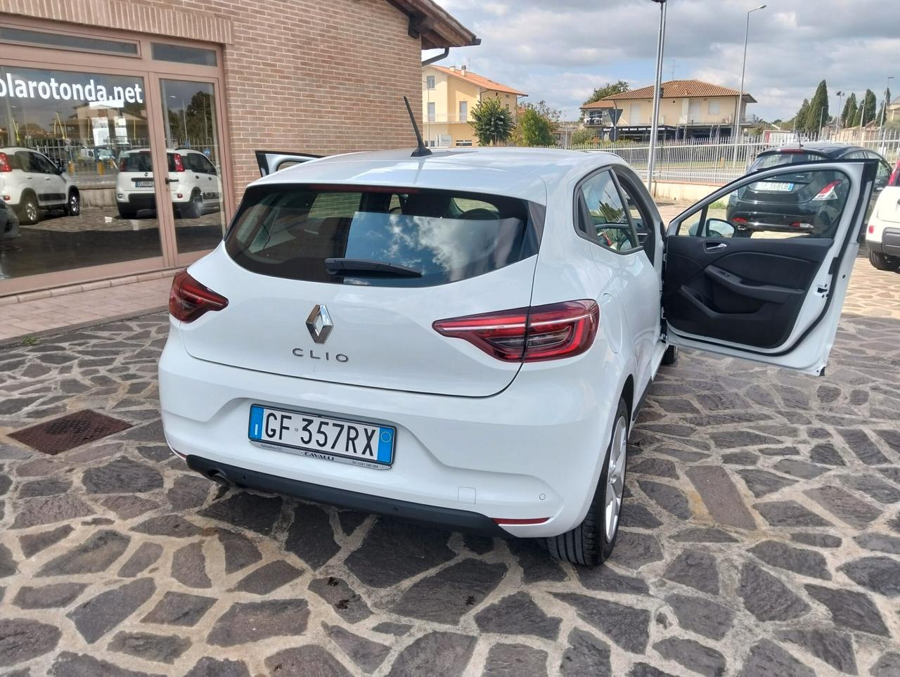 Renault Clio TCe 100 CV 5 porte Business