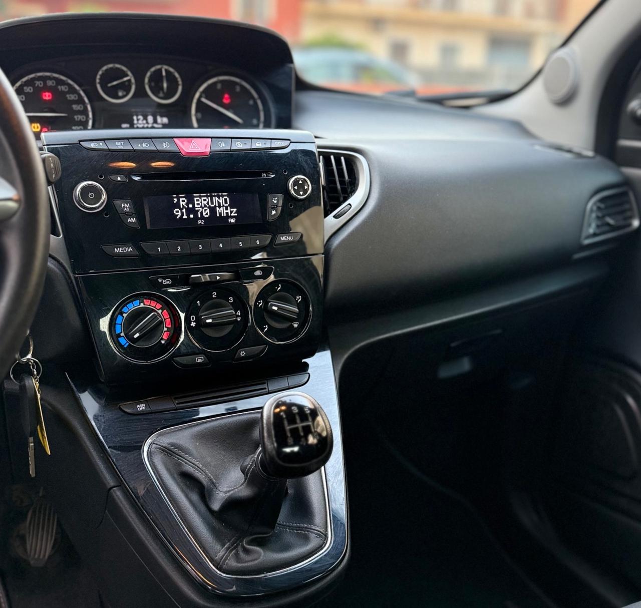 Lancia Ypsilon 1.3 Diesel 95 Cv