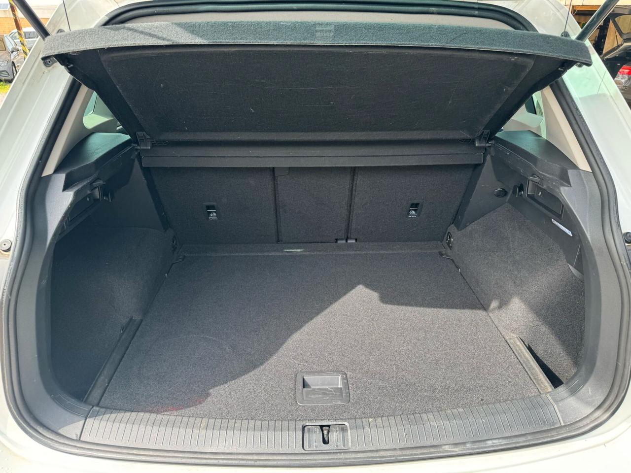 Volkswagen Tiguan 2.0 TDI 150 CV SCR DSG Elegance