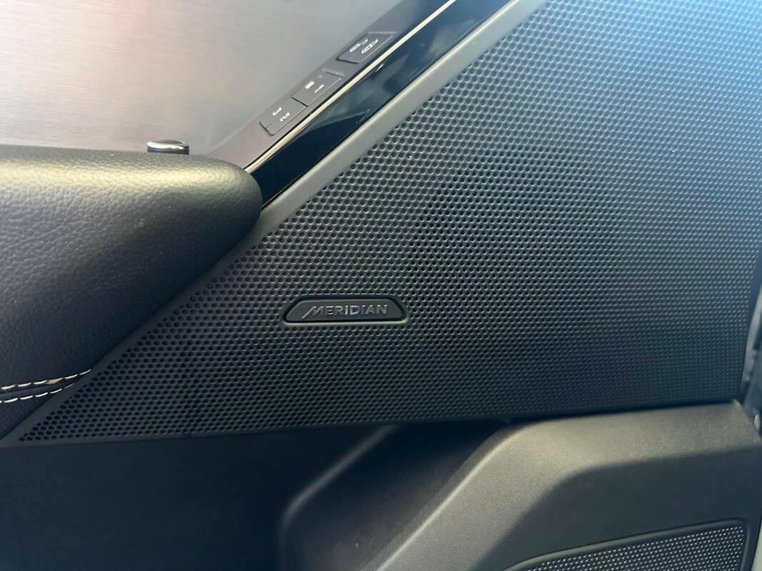 Land Rover Range Rover Velar R-Dynamic S my20 C21