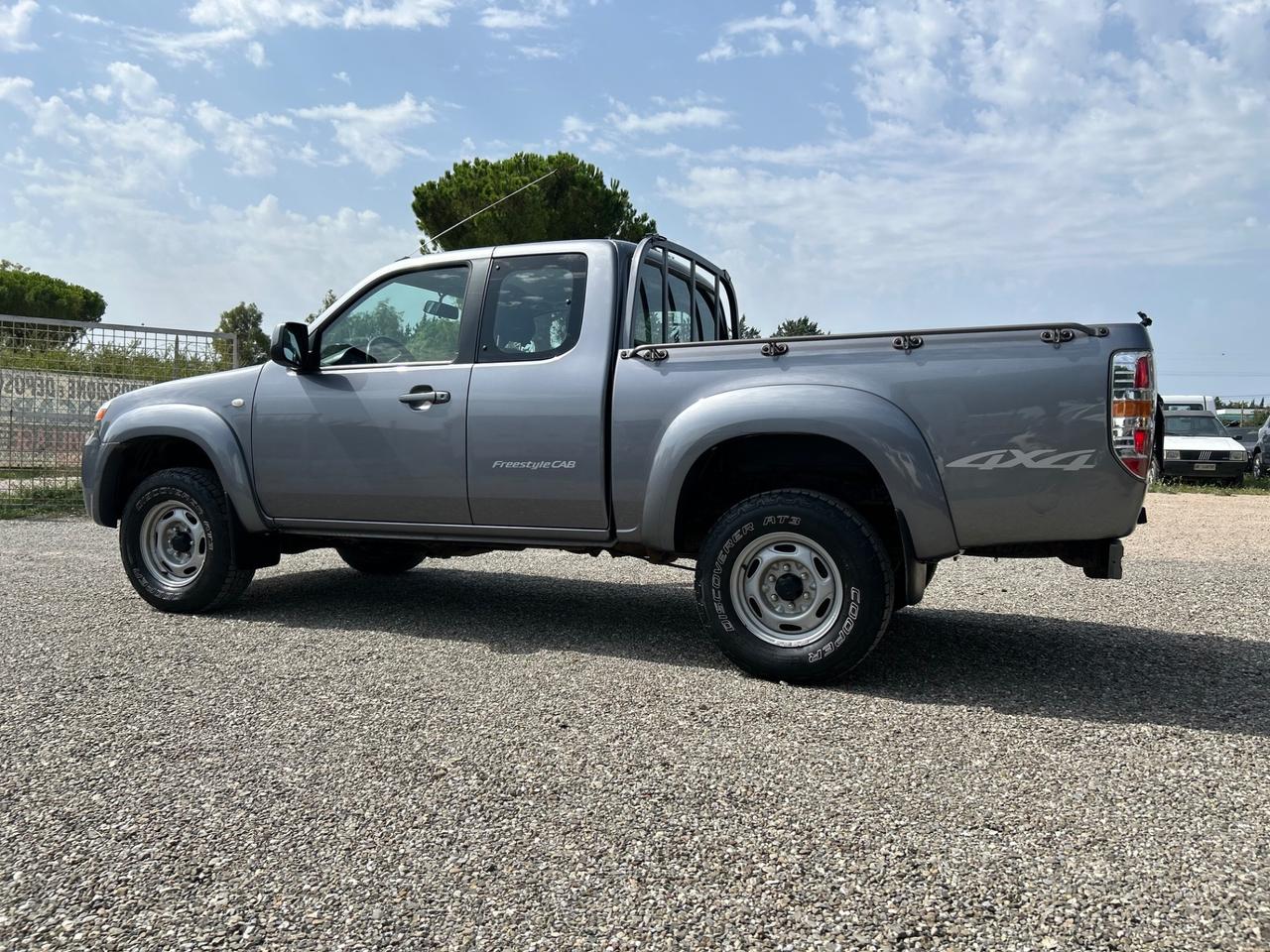 Mazda BT-50 2.5 TD cat 4x4 Freestyle Cab Hot Pick-up