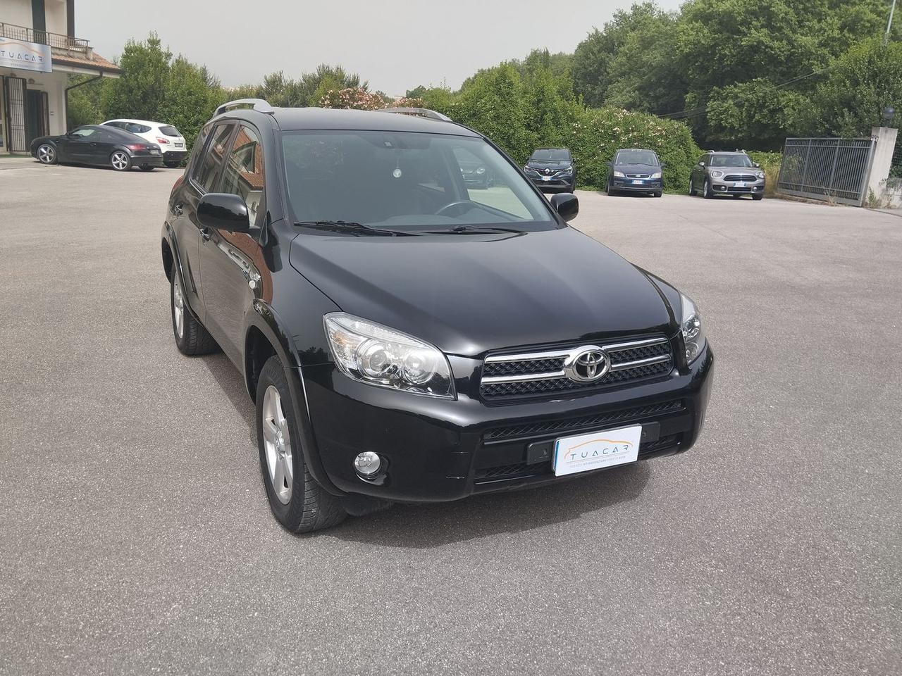 Toyota RAV 4 Luxury 2.2 D-CAT