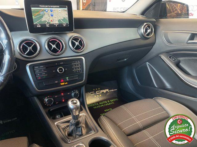 MERCEDES-BENZ GLA 200 d Sport *CAMERA*NAVI*PELLE