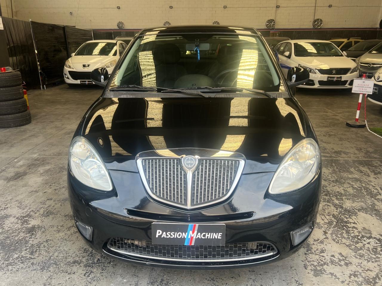 Lancia Ypsilon 1.2 Argento Ecochic GPL