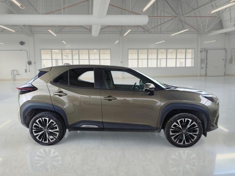 TOYOTA YARIS CROSS 1.5H 92 CV E-CVT LOUNGE SUV