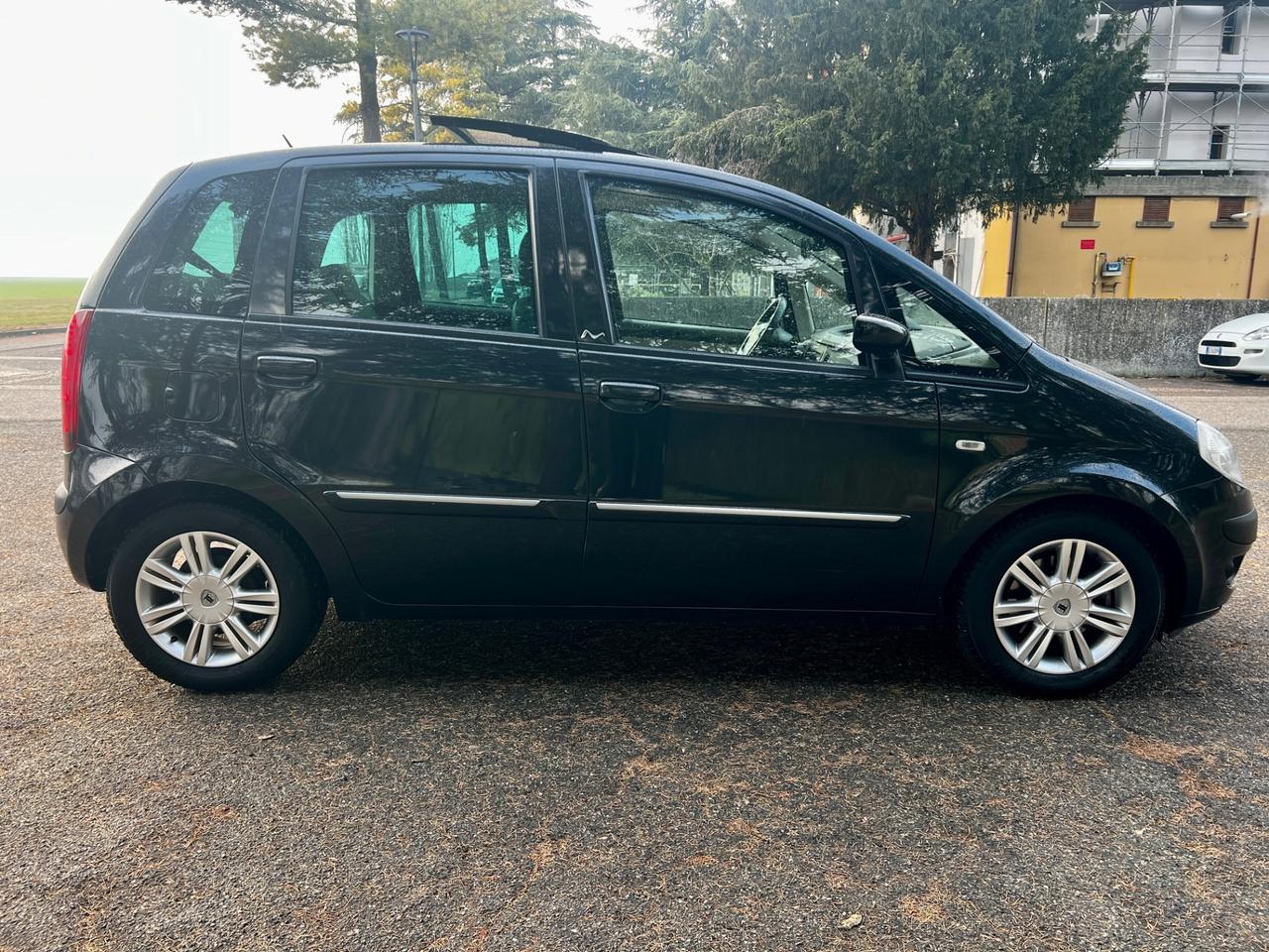 Lancia MUSA Platino plus