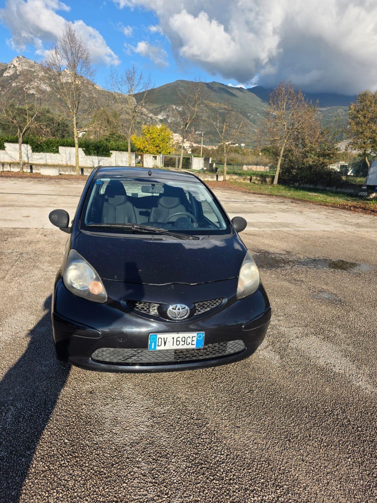 Toyota Aygo 1.0 12V VVT-i 5 porte Sound km 125 mila perfetta