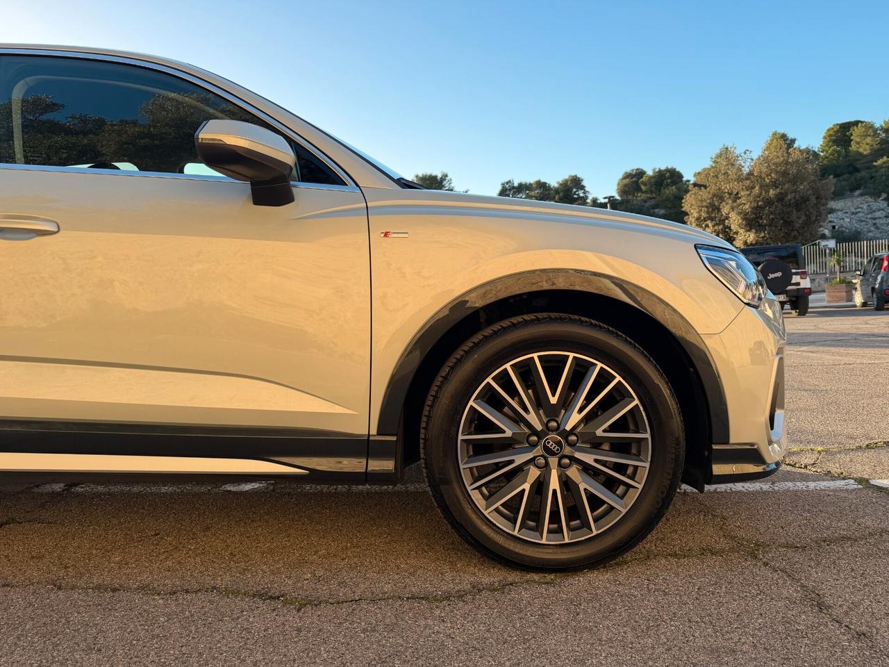 Audi Q3 SPB S-LINE/2.0 150CV/SOLO 37000KM/IVA ESPOSTA