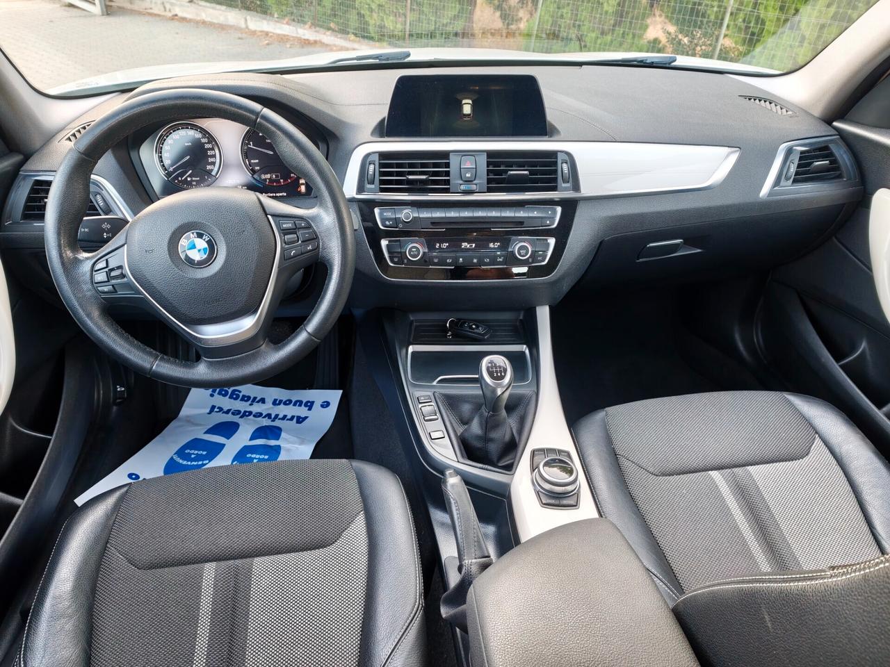 Bmw 118 118d 5p. Urban