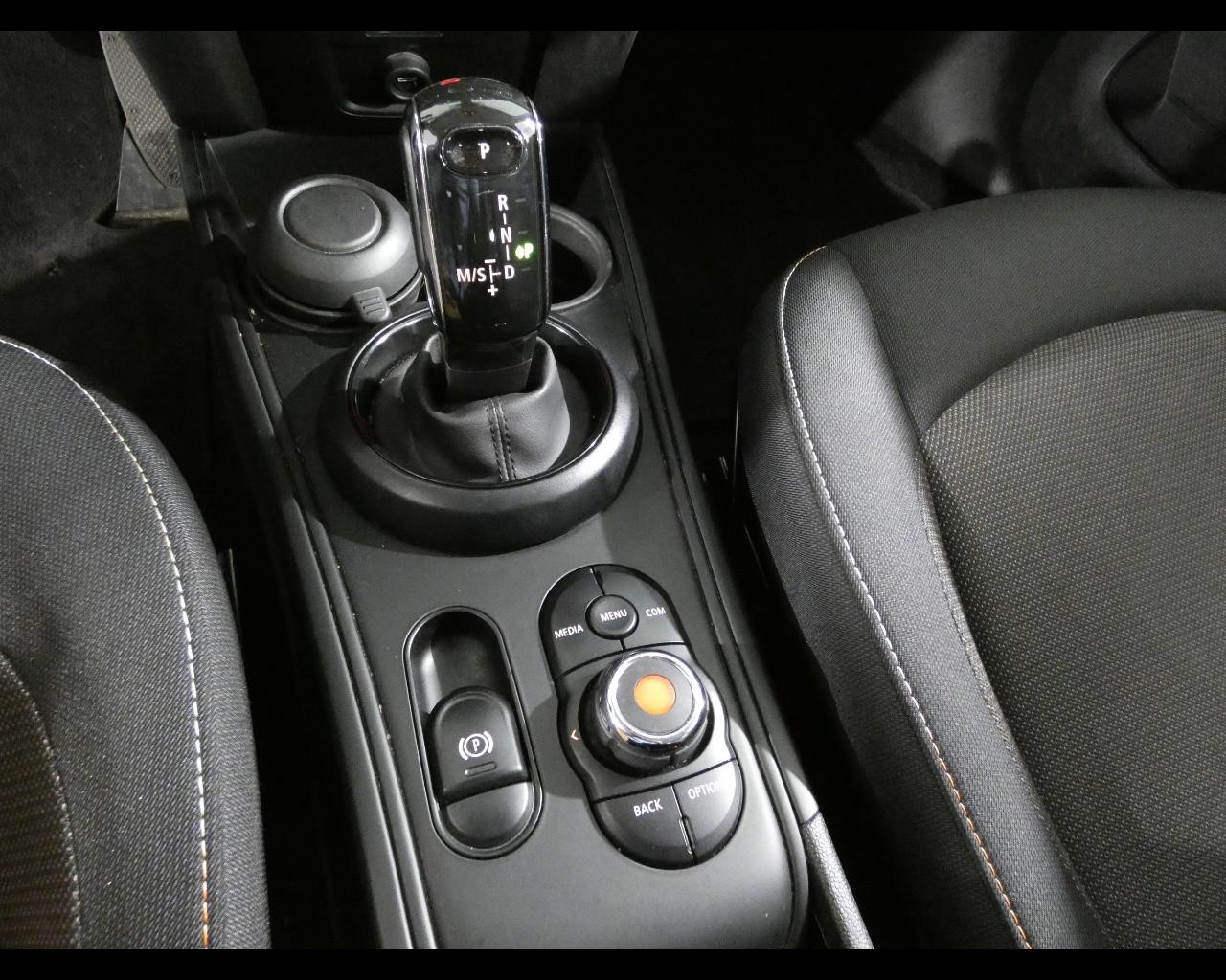 MINI Mini Countrym.(F60) - Mini 1.5 One D Classic Countryman