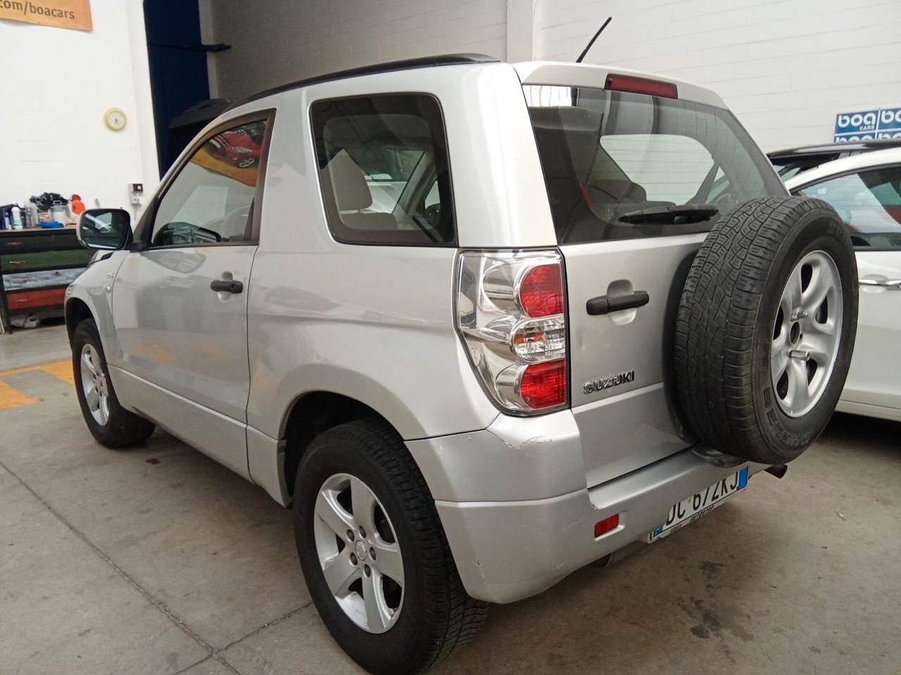 Suzuki Grand Vitara 1.9 DDiS 3 porte/4X4/PROBLEMI MOTORE/