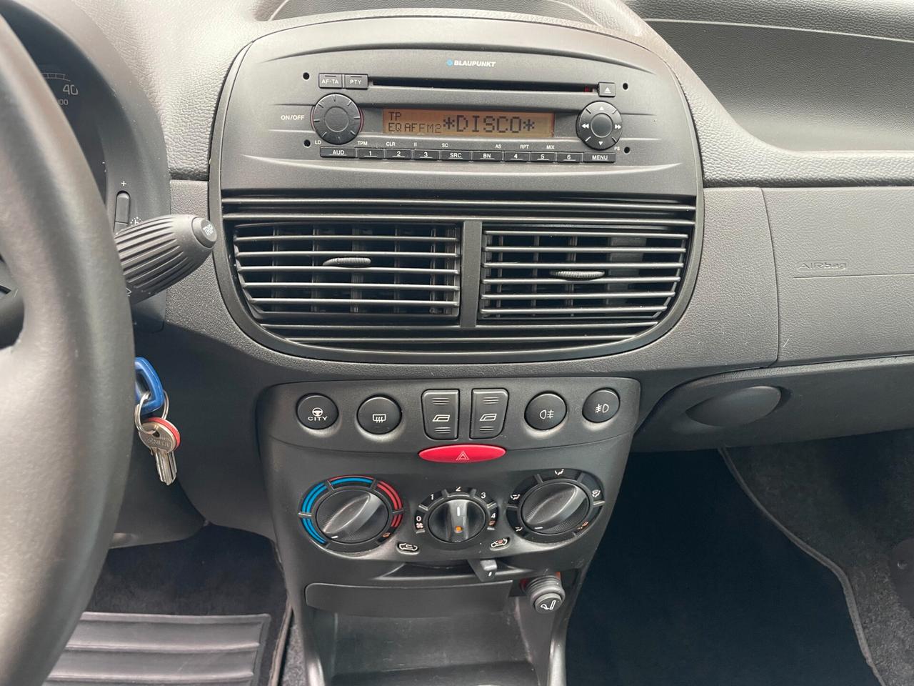 Fiat Punto 1.2 5 porte Active IDONEA NEOPATENTATI