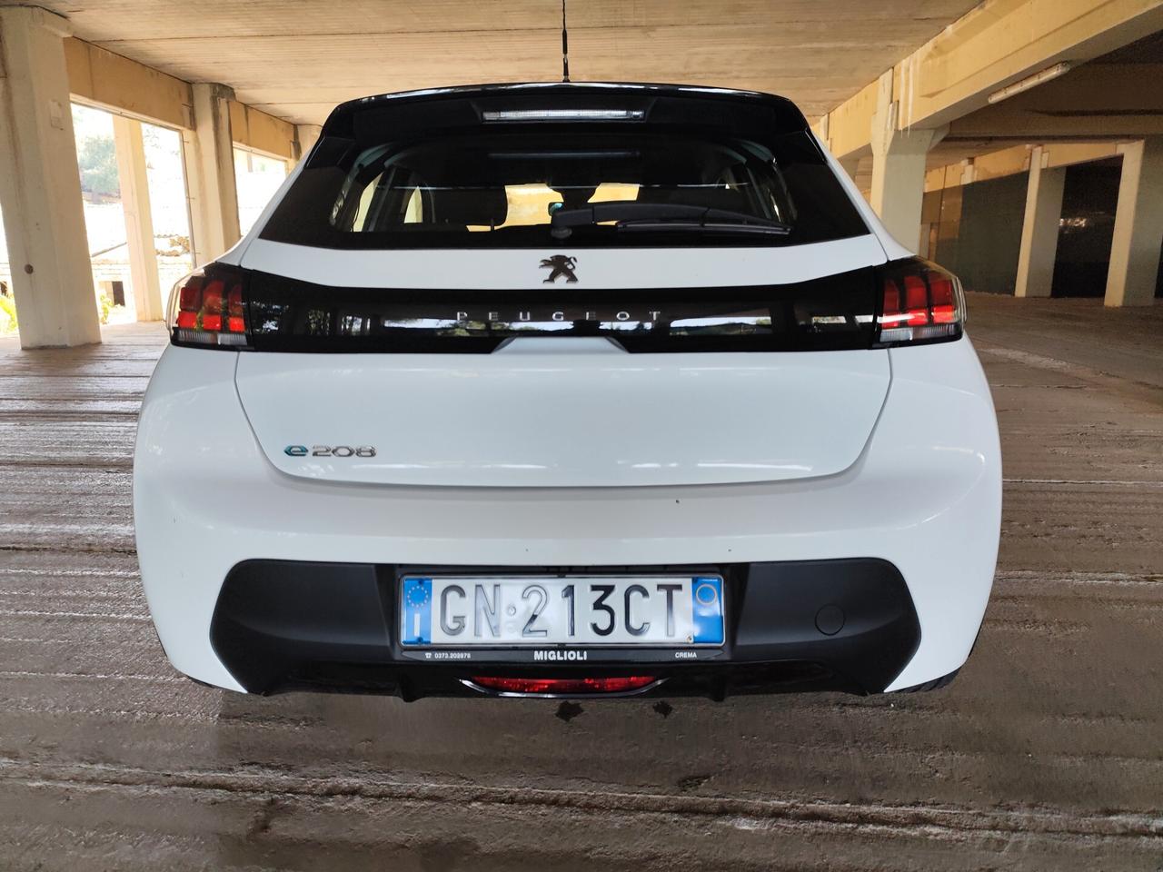 Peugeot 208 motore elettrico 156 CV 5 porte GT
