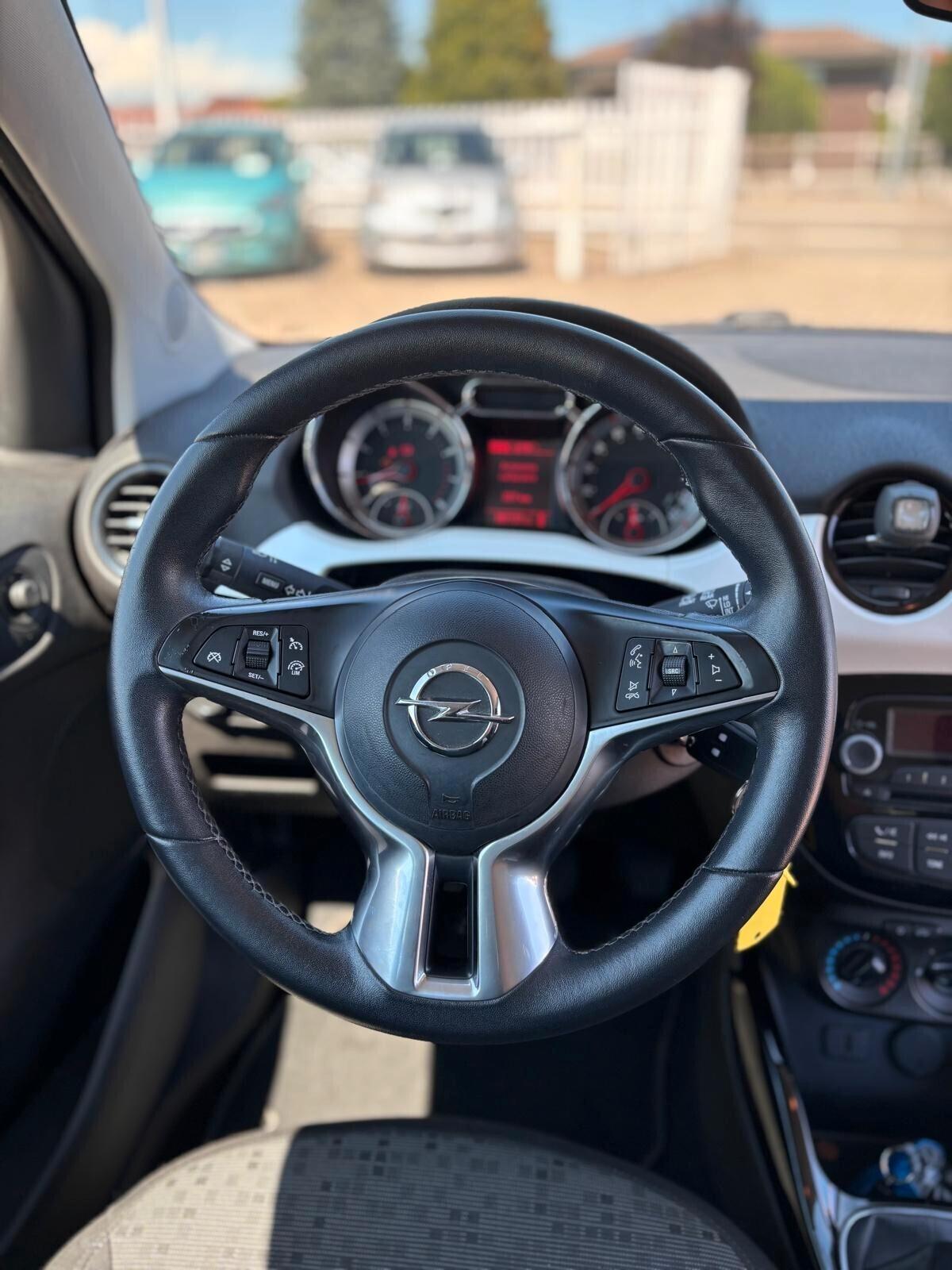 Opel Adam 1.4 87 CV GPL Tech Glam