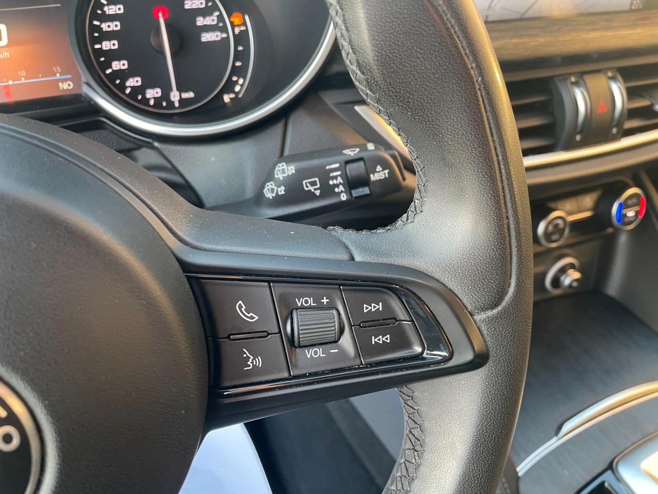 Alfa Romeo Stelvio 2.2 TD 190 CV AT8 Q4 Business PREZZO REALE