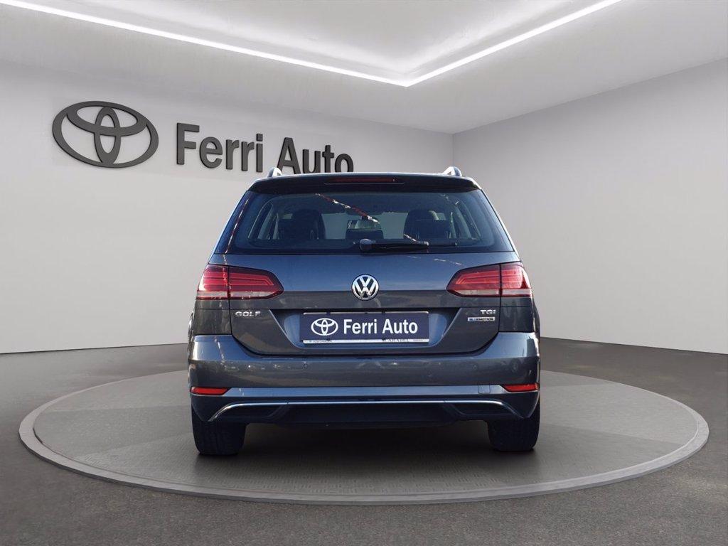 VOLKSWAGEN Golf variant 1.4 tgi trendline 110cv del 2017