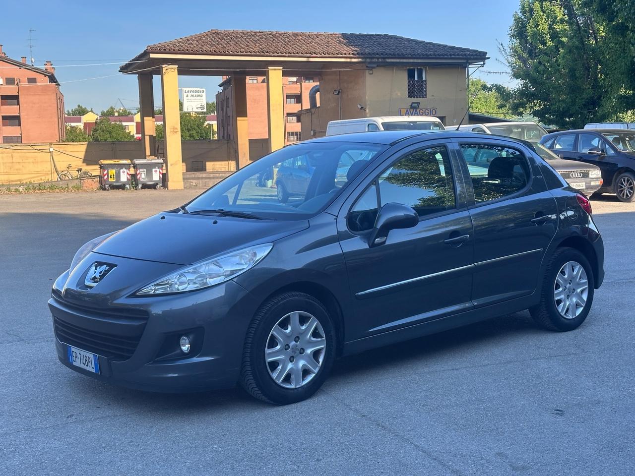 Peugeot 207 Plus 1.4 8V 75CV 5p. ECO GPL