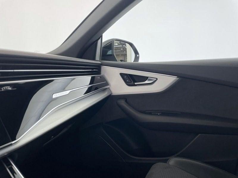 Audi Q8 Q8 50 TDI 286 CV quattro tiptronic Sport