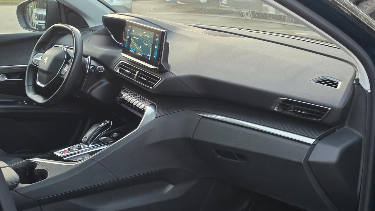 Peugeot 3008 BlueHDi 130 S&S EAT8 Allure
