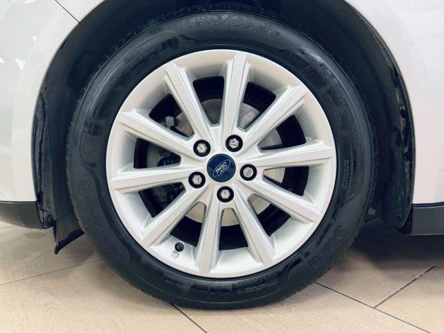 FORD C-Max 1.5 TDCi 120CV Titanium - 142.000 Km