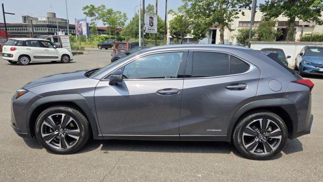 LEXUS UX 250h Hybrid Luxury PERMUTE UNICOPROPR. OK NEOPAT.