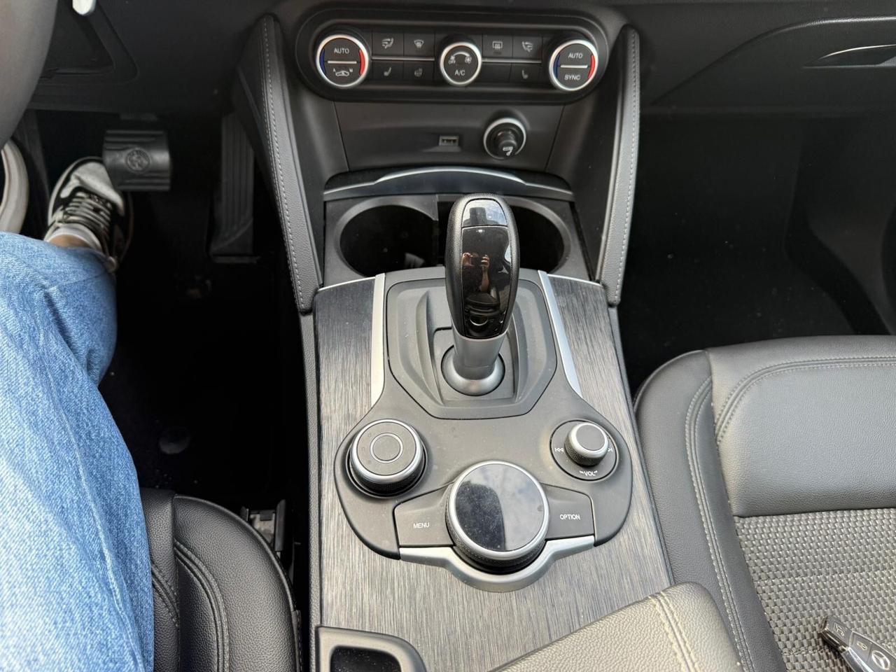 Alfa Romeo Stelvio 2.2 Turbodiesel 210 CV AT8 Q4 Business